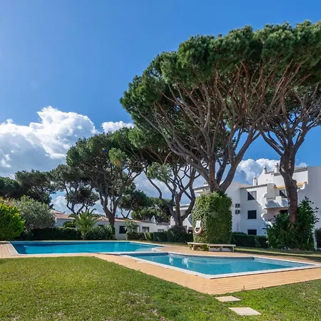 Brisa Dos Pinheiros By Interhome *